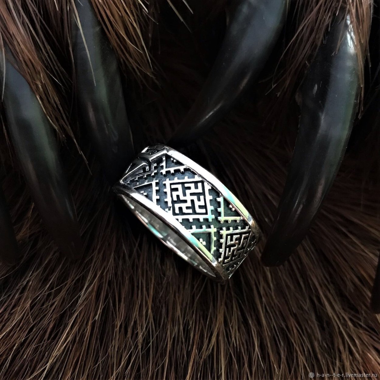 Кольцо цветок папоротника