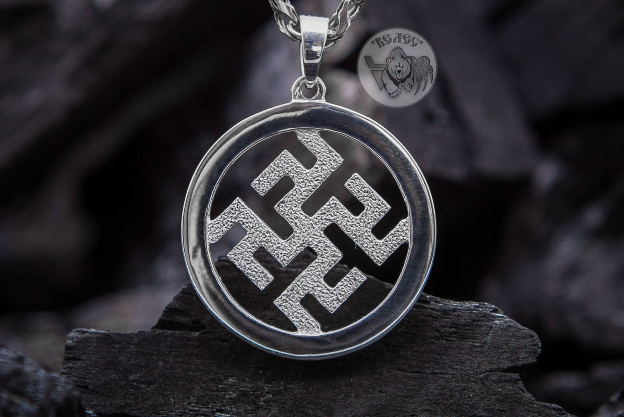 Славянский оберег Новородник