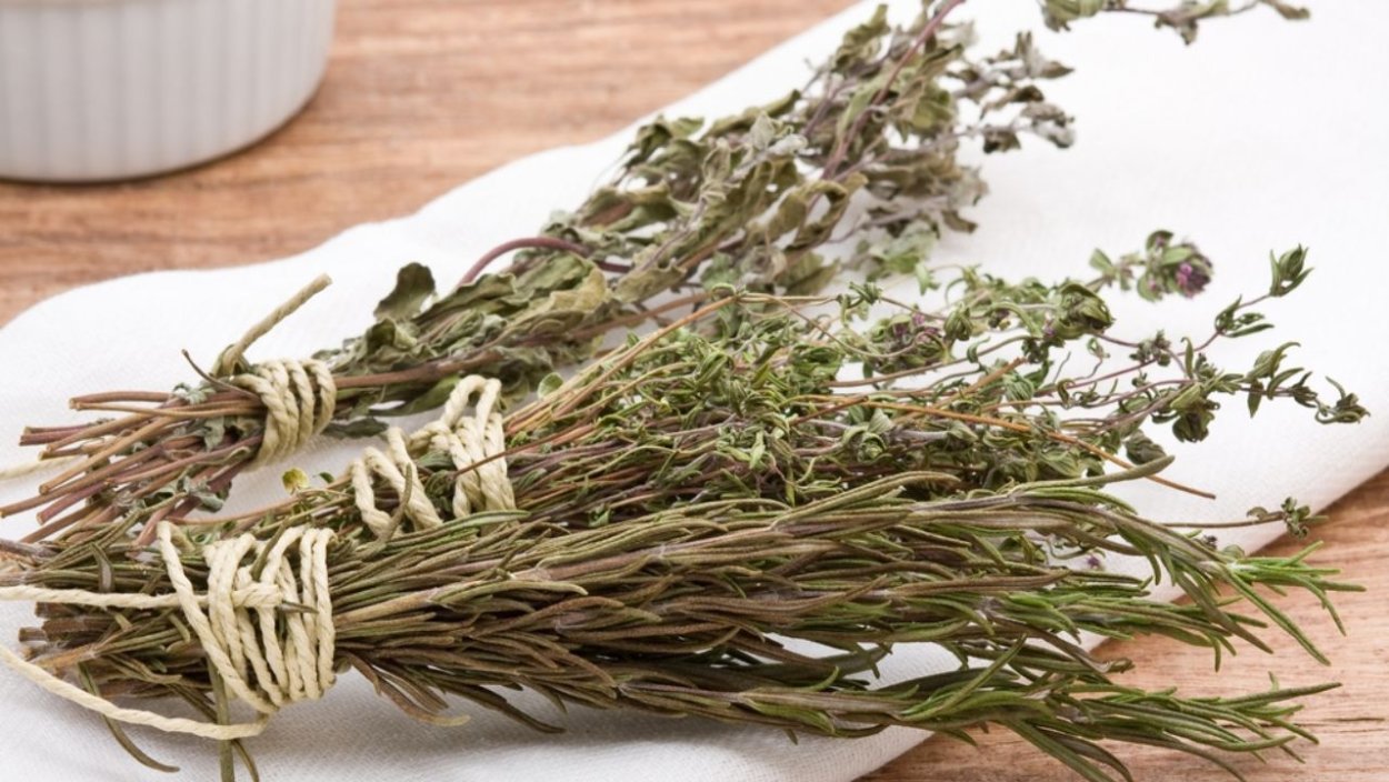 Сушеные травы для чая
