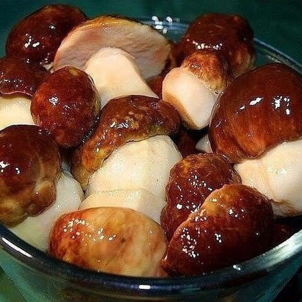 Соленые грибы