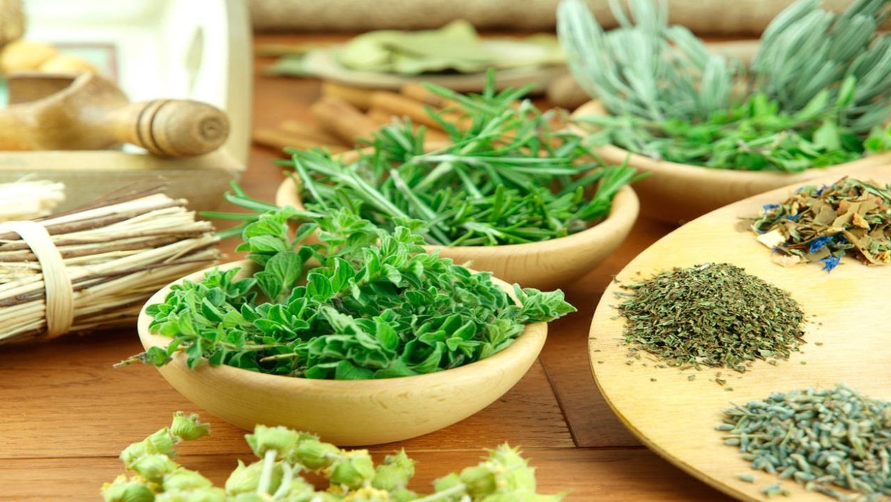 Травы петрушка розмарин укроп