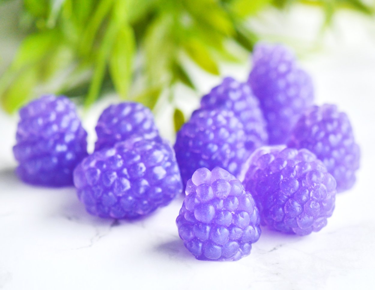 Фиолетовая малина