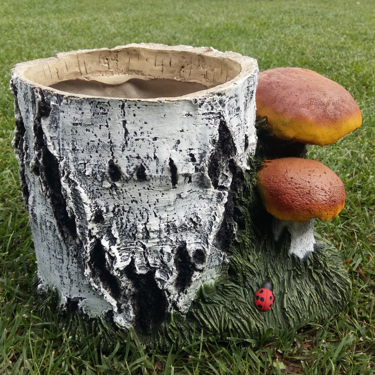 Поделка пенек с грибами