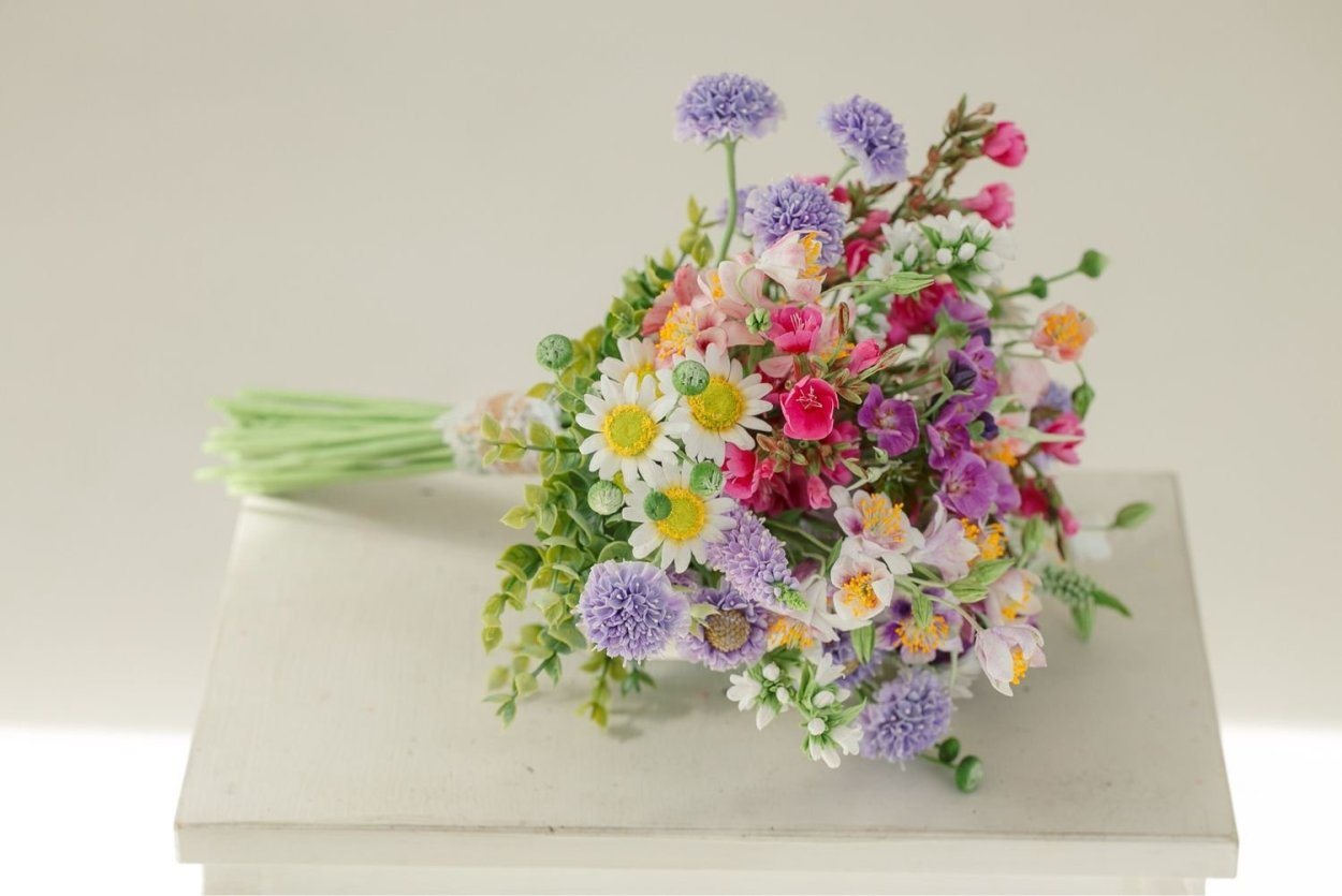 Букет полевых цветов