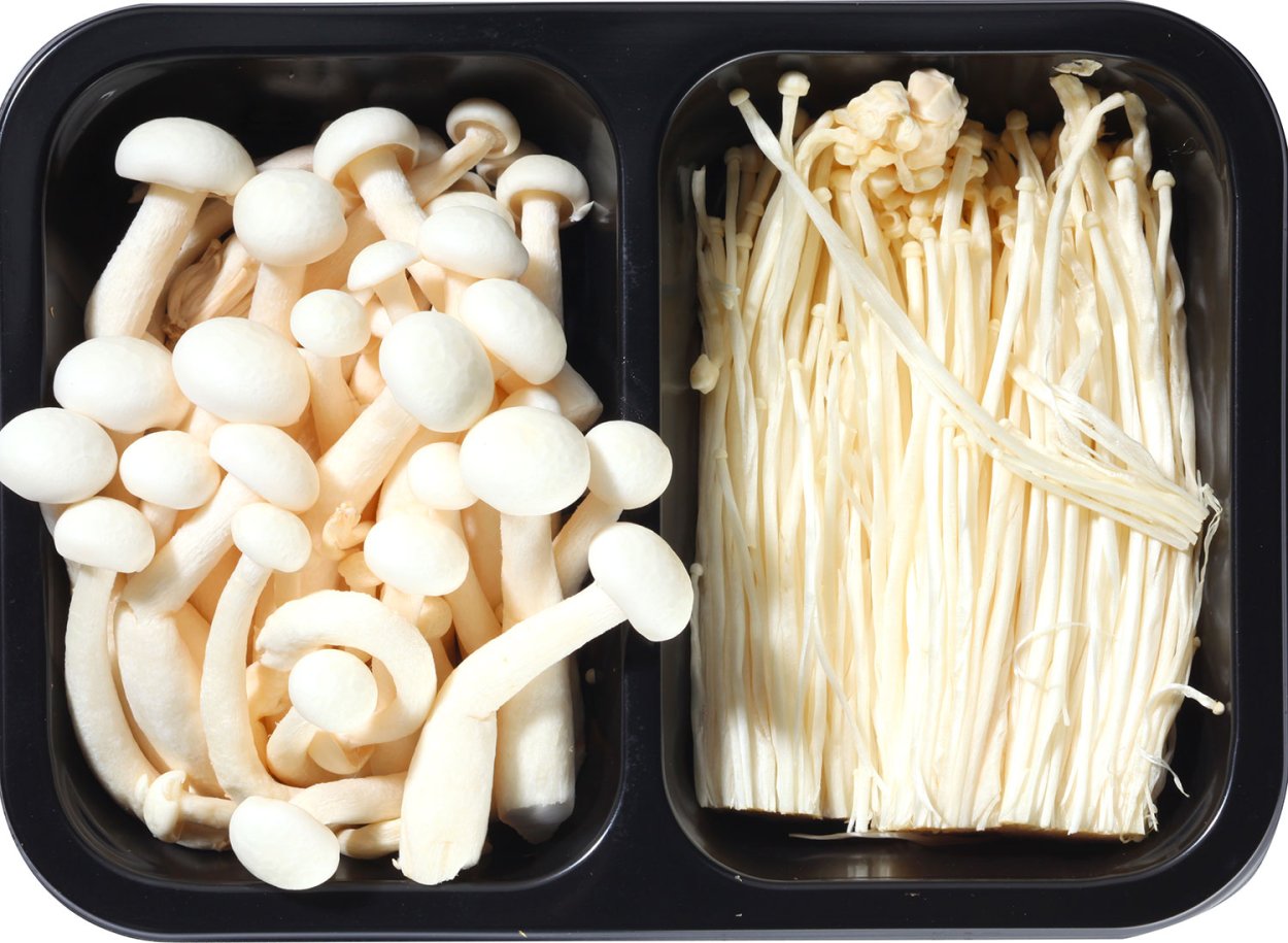 Mushrooms and female in pussy