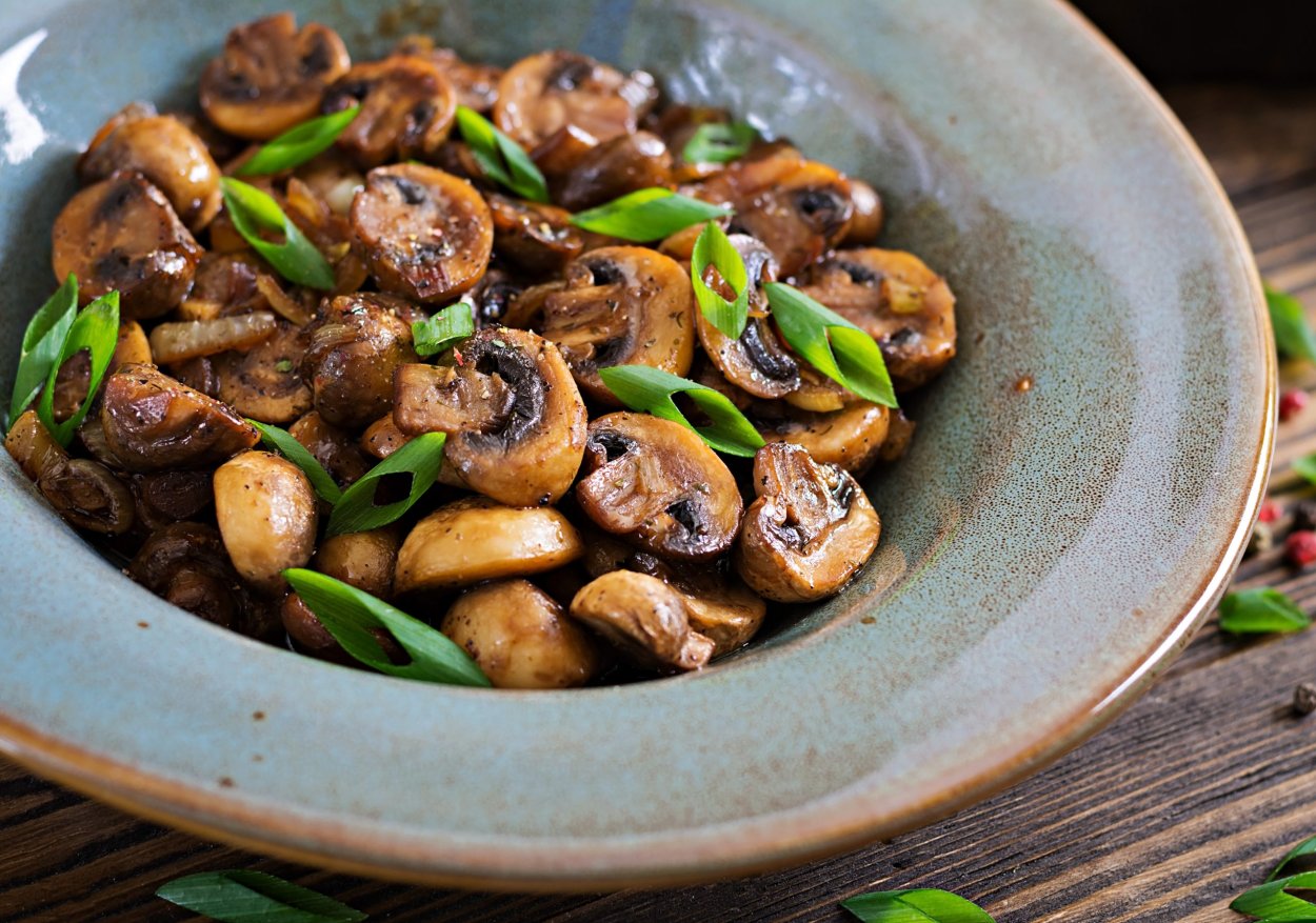 Грибы шиитаке Shiitake сухие 250 гр 1/24 Китай