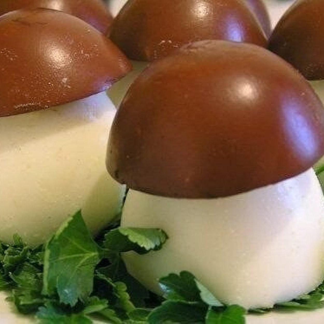 Закуска грибочки-боровички