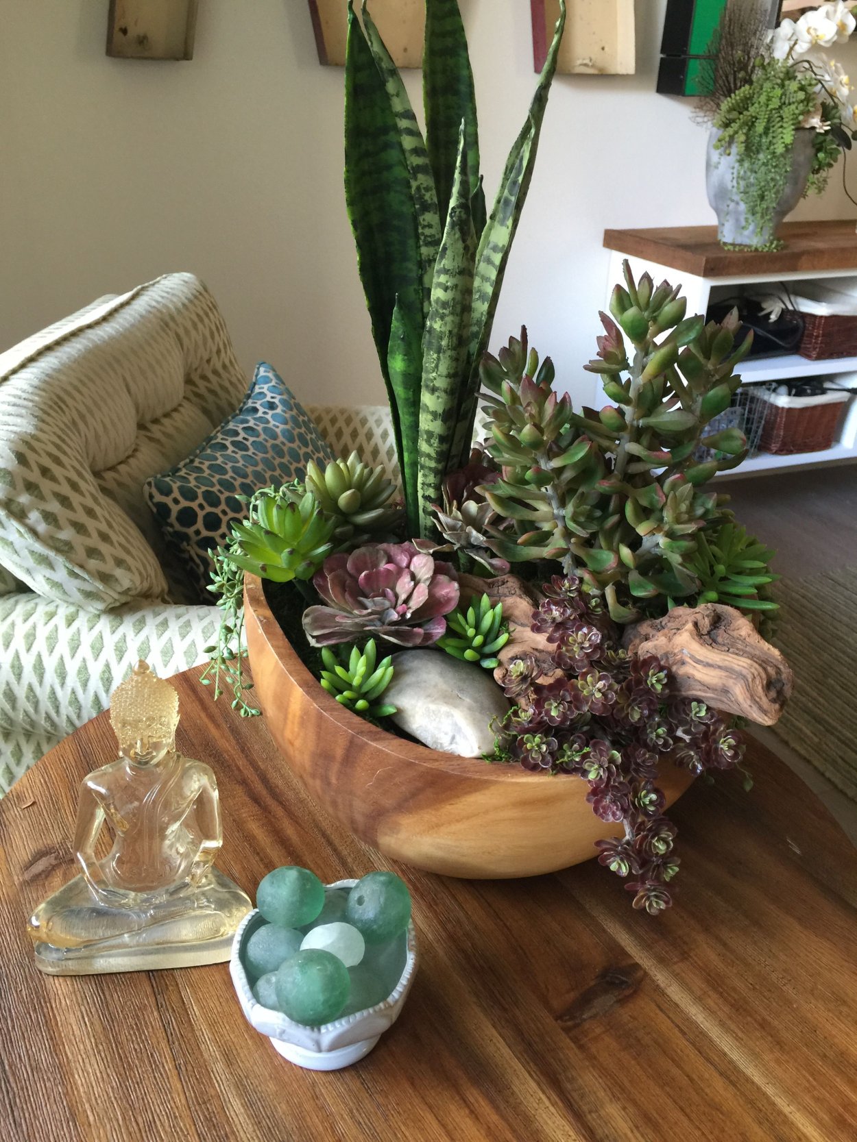 Композиция из горшечных растений в интерьере