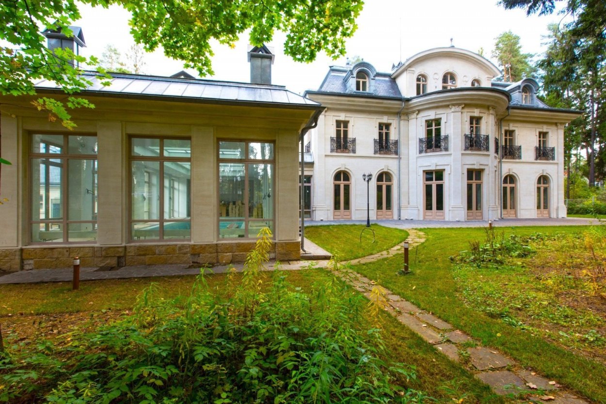 Коттеджный поселок сады Майендорф