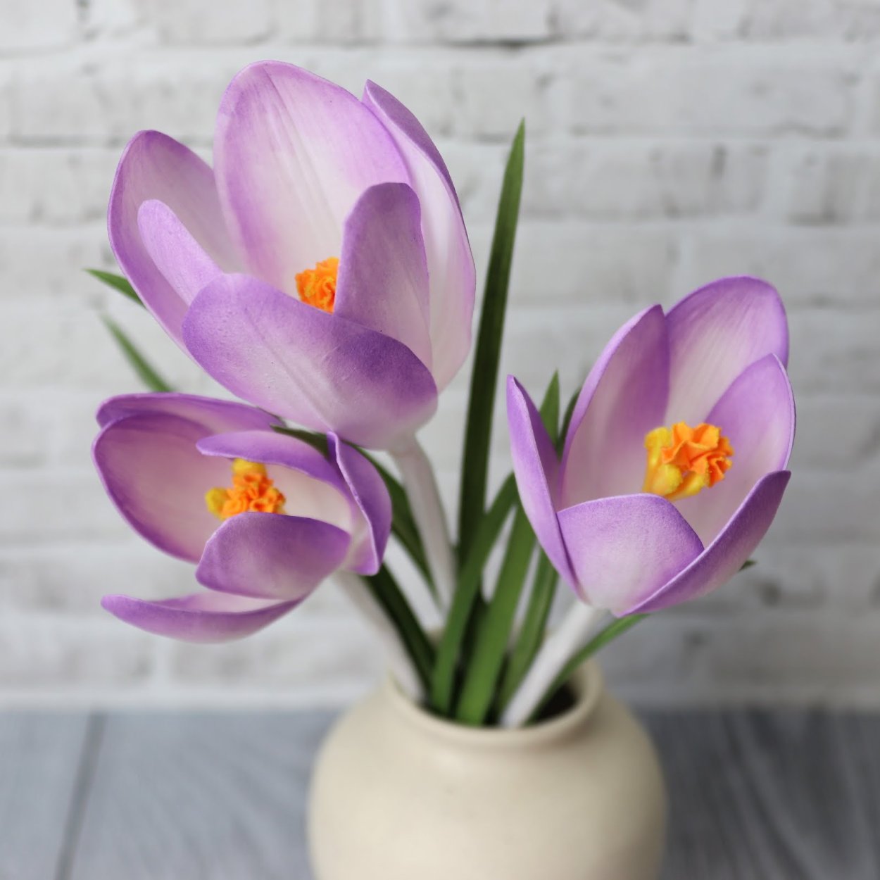 Крокусы холодный фарфор