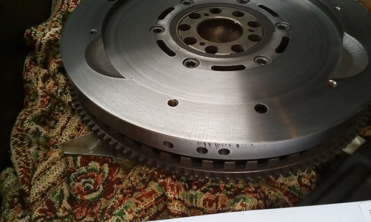 Маховик ЮМЗ 6