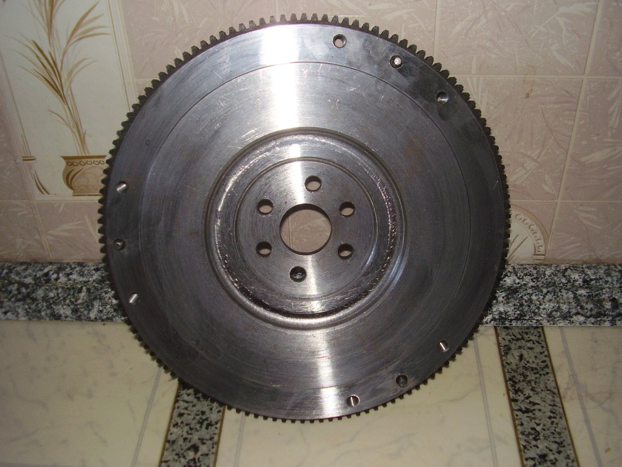 Маховик двухмассовый м 62 б 44