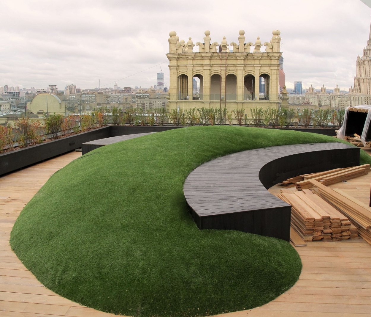 Геопластика с озеленением