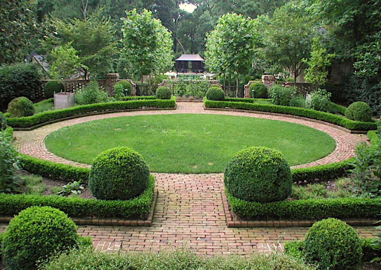 Солитеры в регулярном стиле