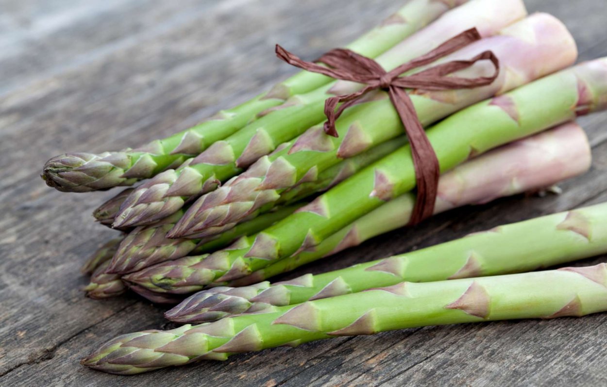Спаржа зеленая