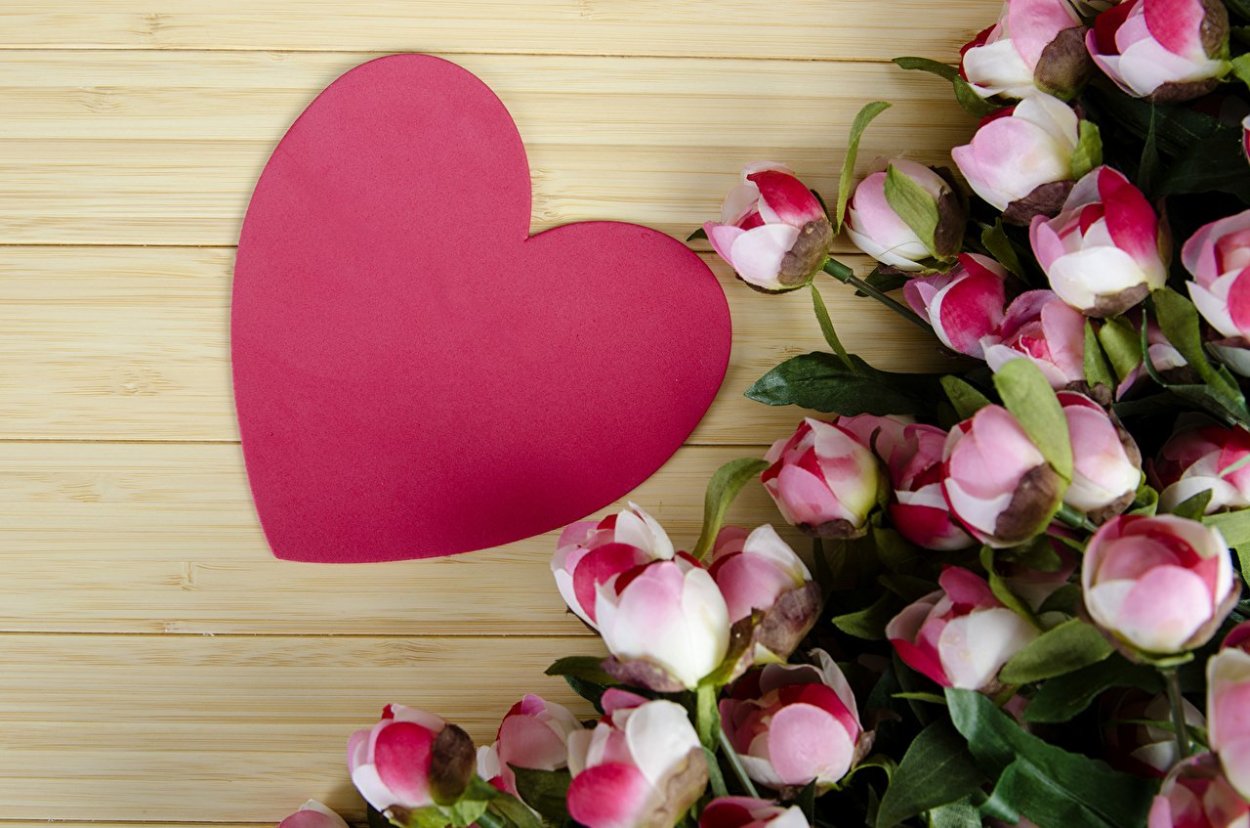 Сердечко из цветов