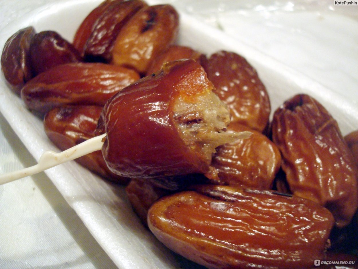 Чем полезны финики для организма