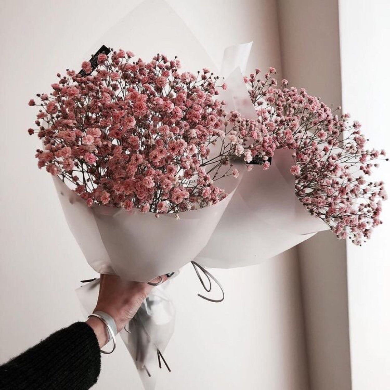 Искусственные цветы в интерьере