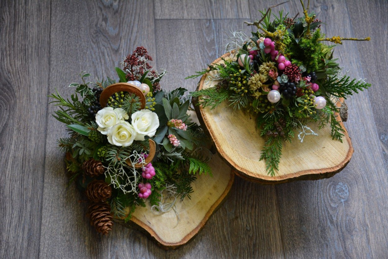 Клумба из бревна