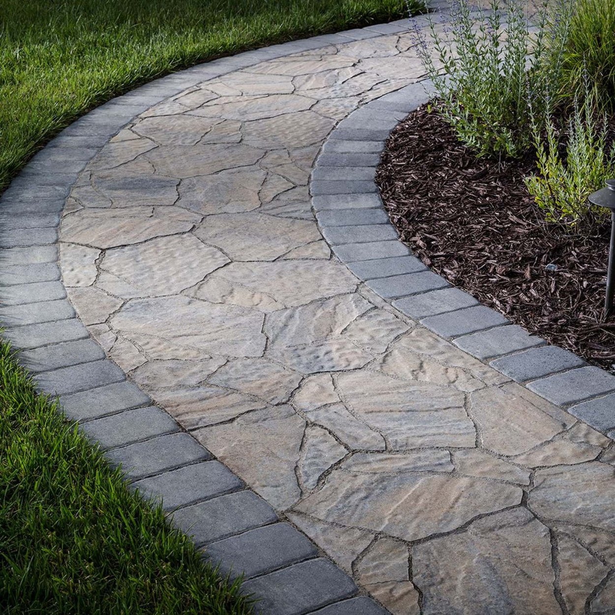 Мощение песчаником