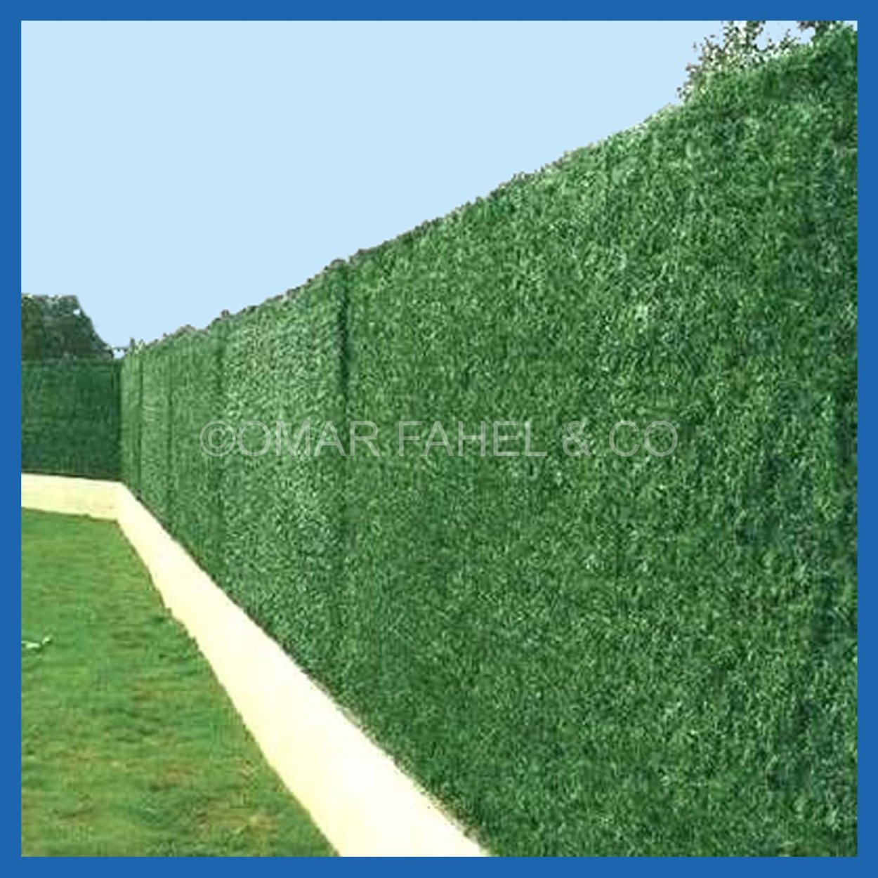 Отделка искусственным газоном