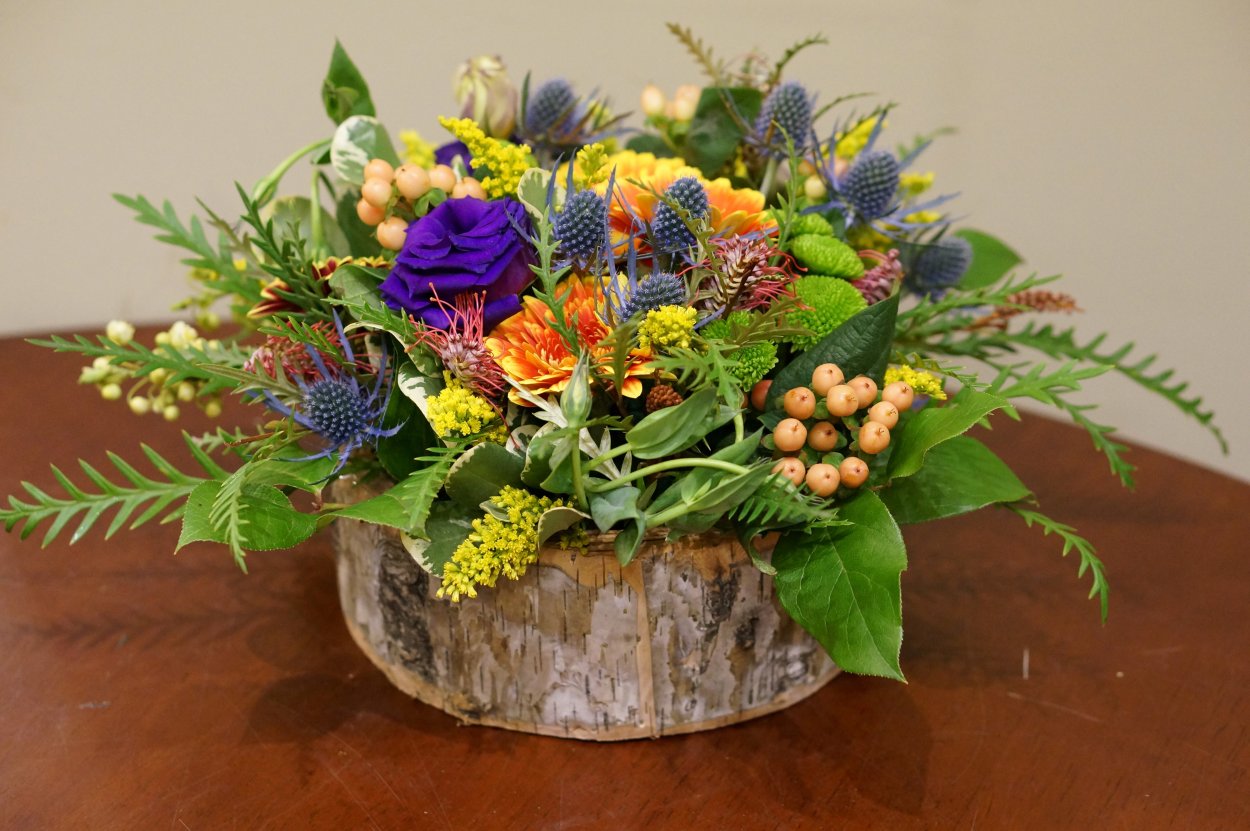 Композиции из садовых цветов