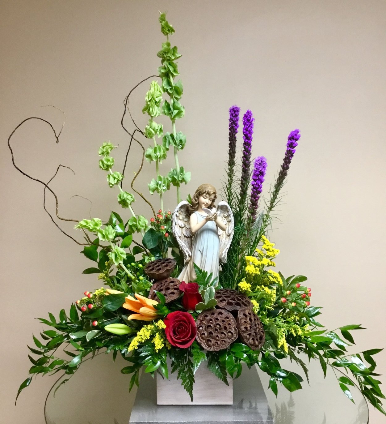 Оригинальные композиции из цветов