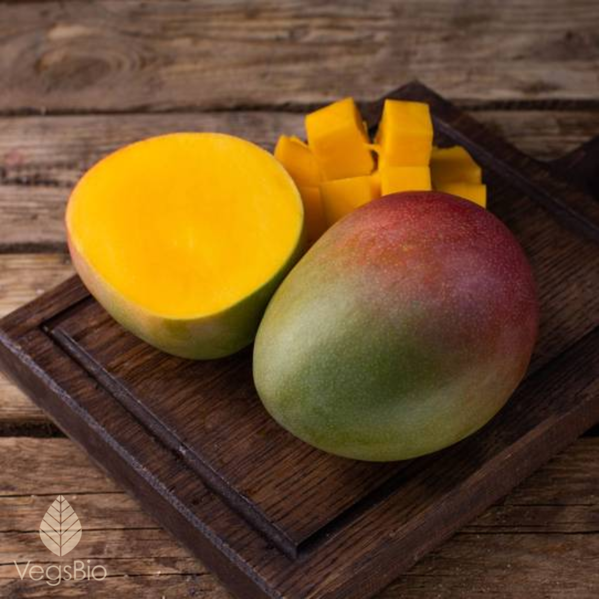 Манго Королевский. Манго (сорт кат Чу). Манго Королевский фрукт. Перуанское манго.
