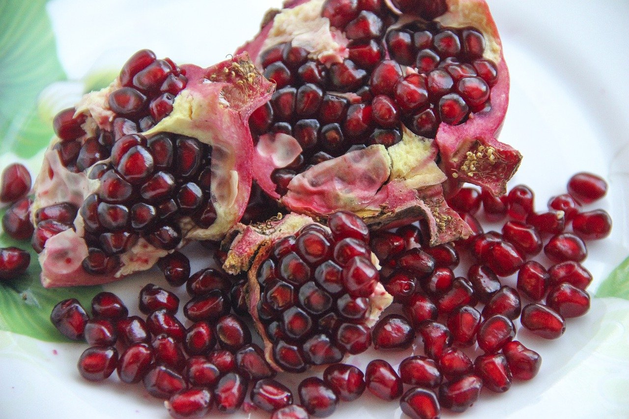 Гранат Pomegranate. Гранат агдона. Среднеазиатский гранат. Гранат Малайя.