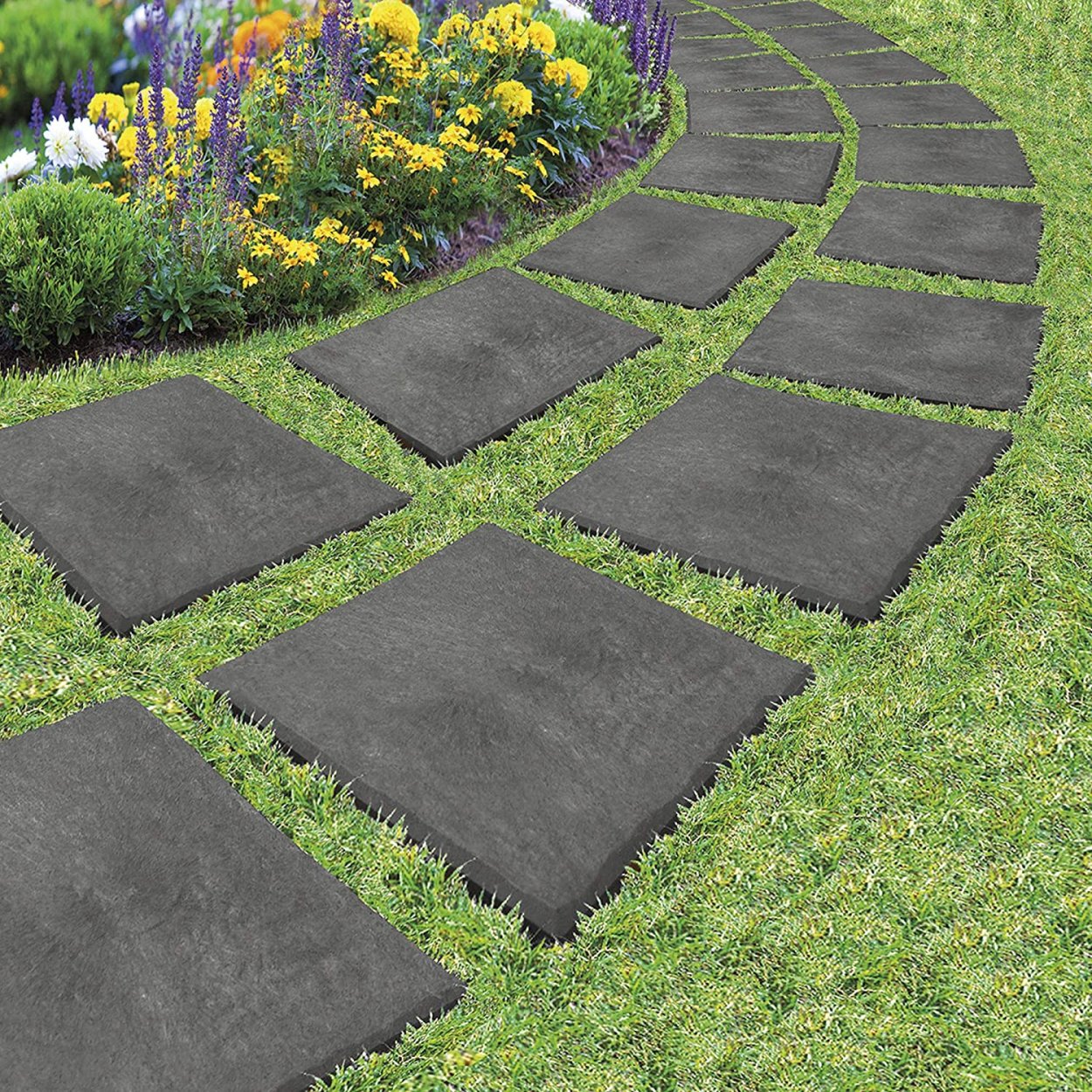 Деревянные дорожки в саду