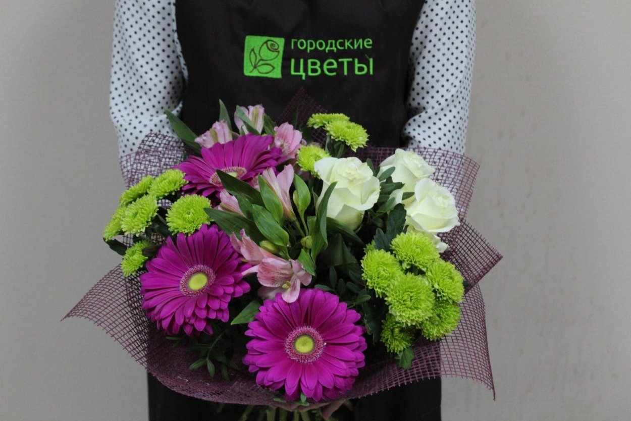 Хризантемы шаровидные букет