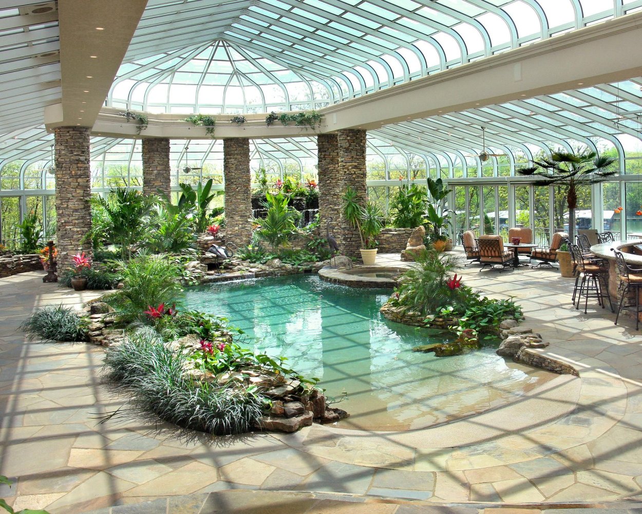 Бассейн сад оранжерея