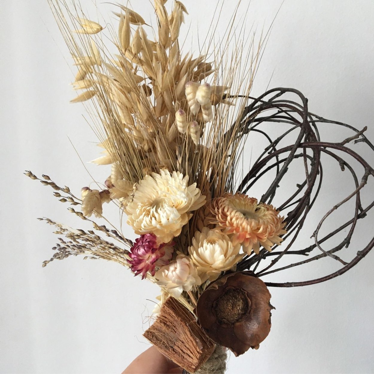 Вазы для сухоцветов