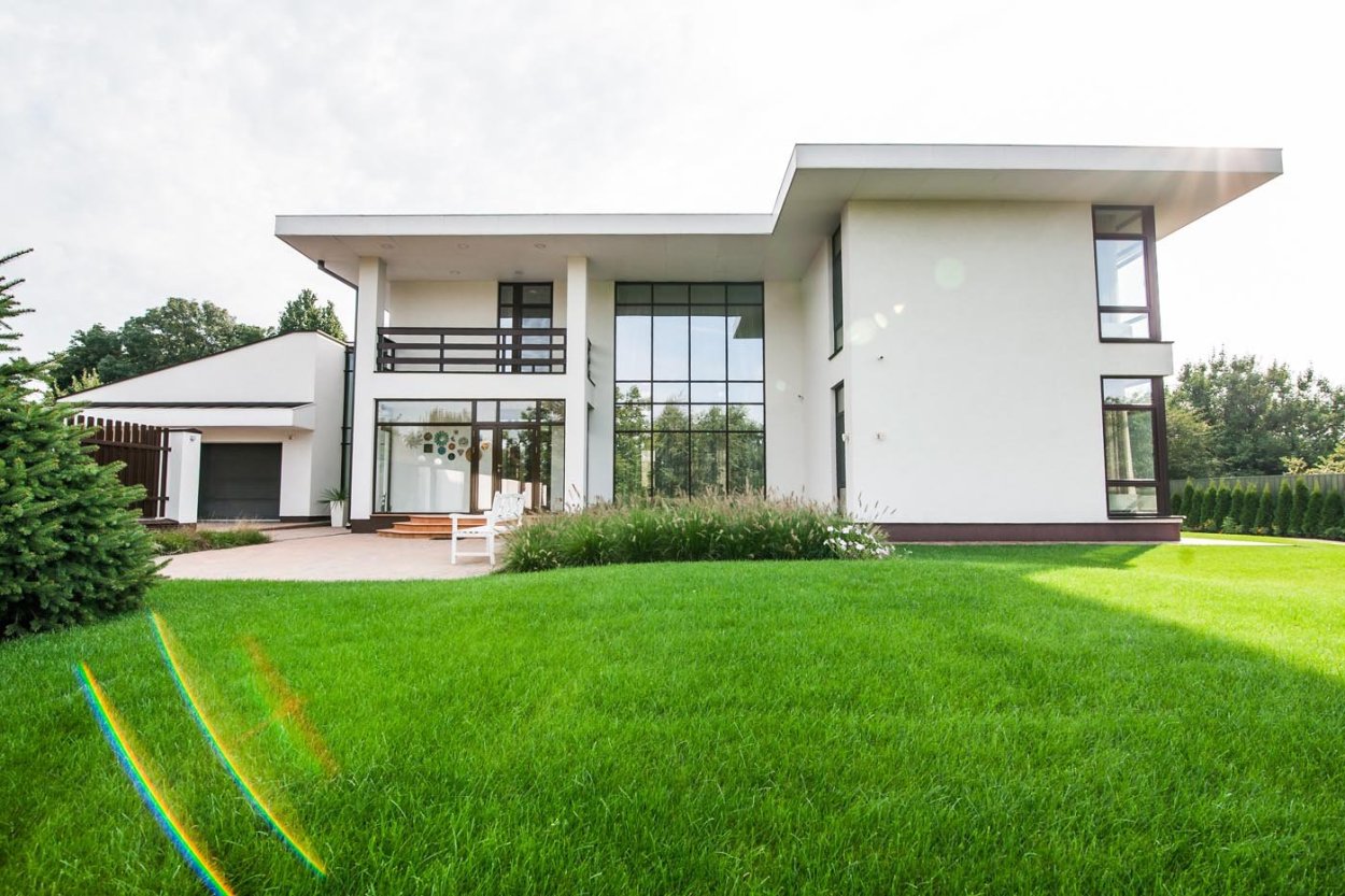 Газон Минимализм