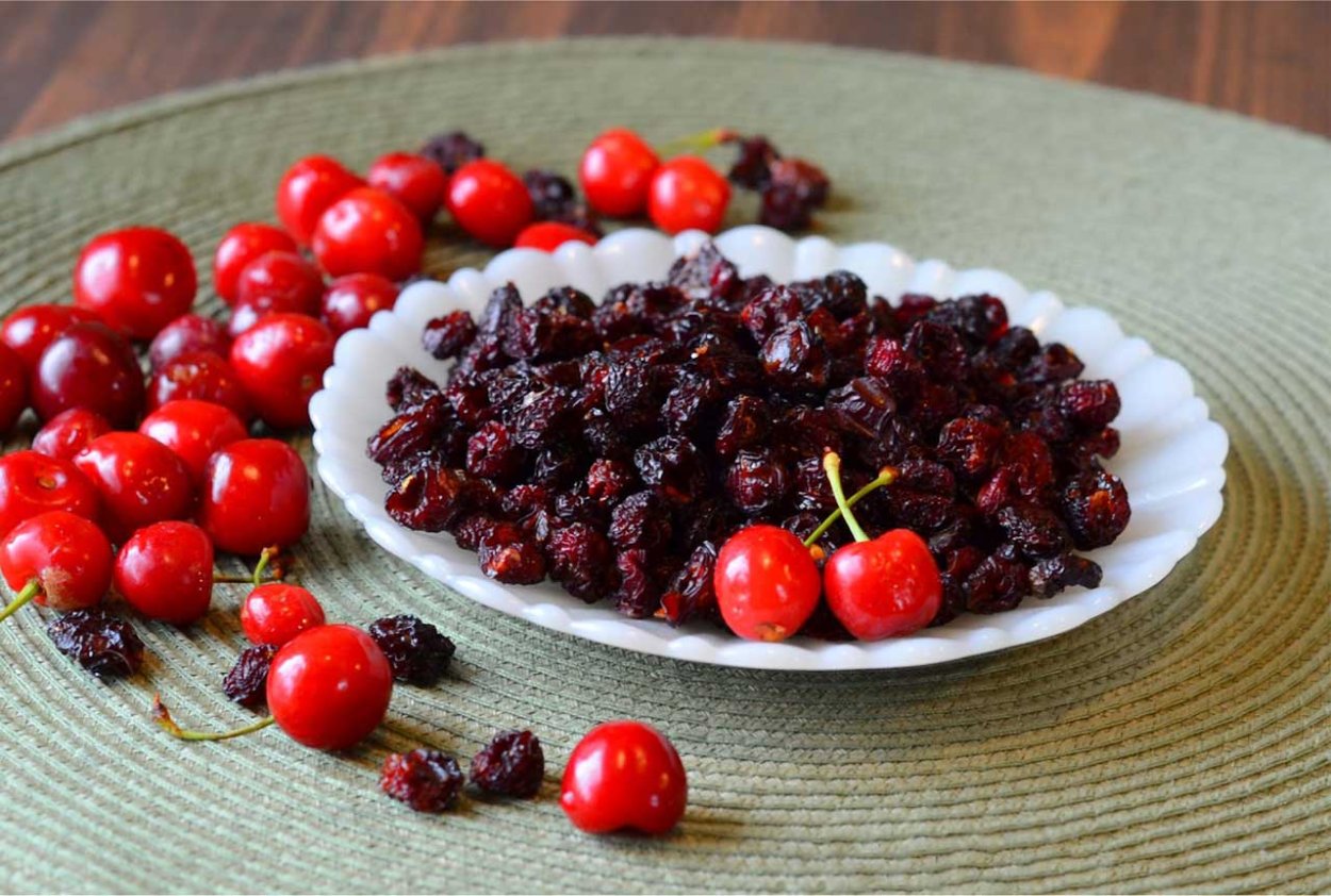 Сушеная вишня