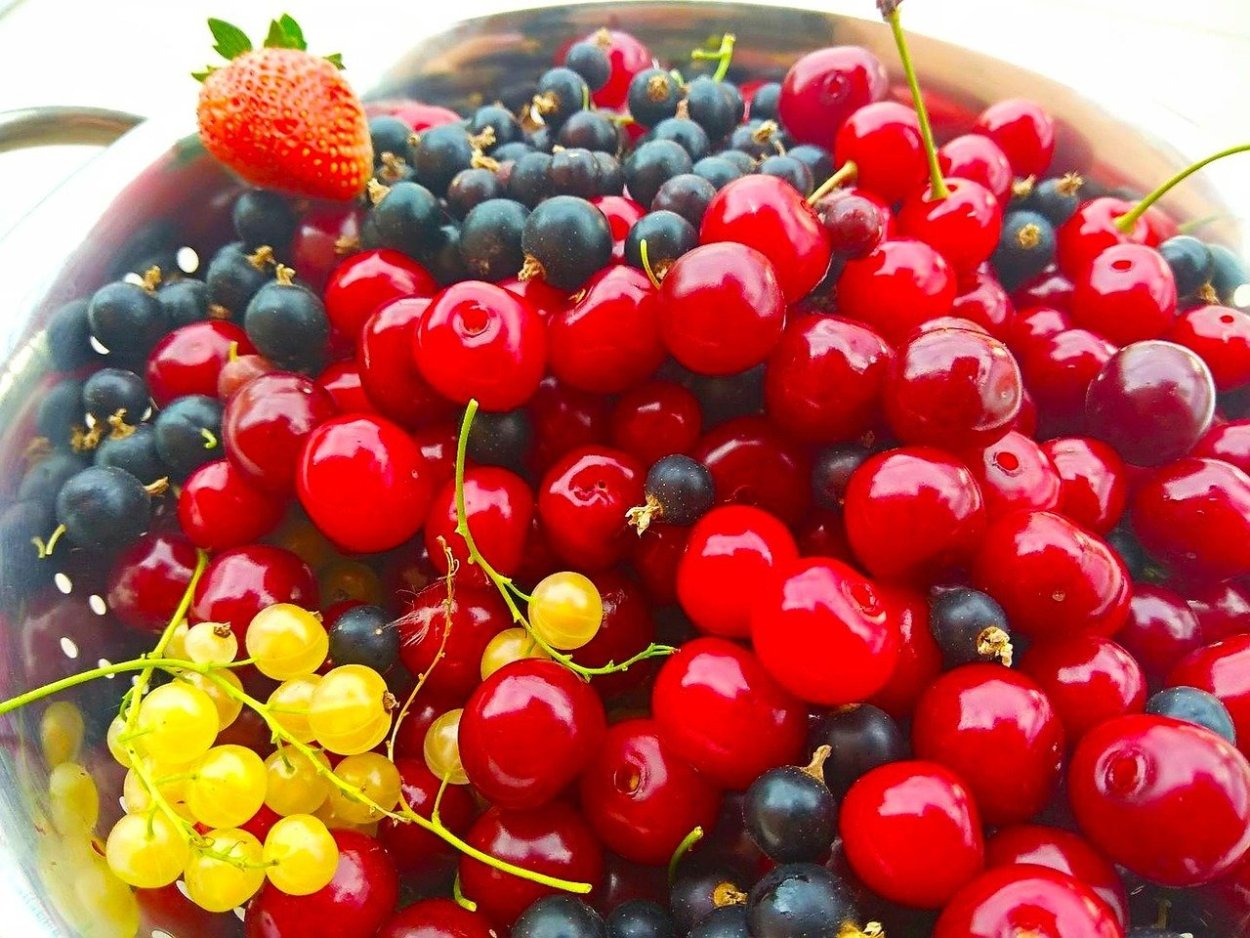 Ягодки ассорти