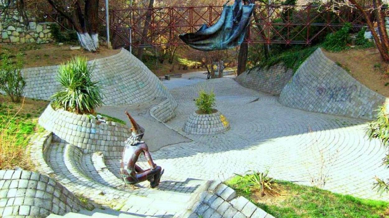 Централ парк Тбилиси