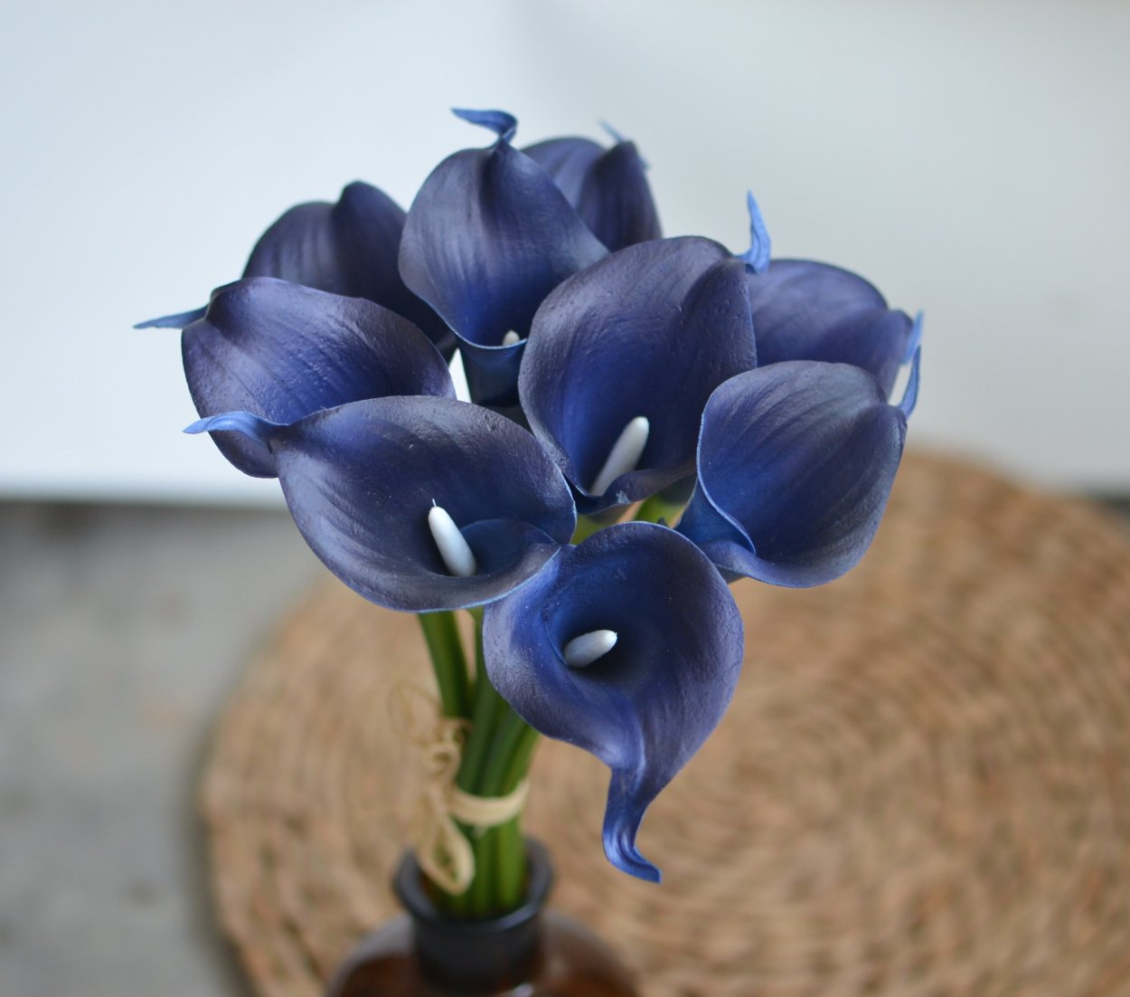 Синие каллы букет невесты