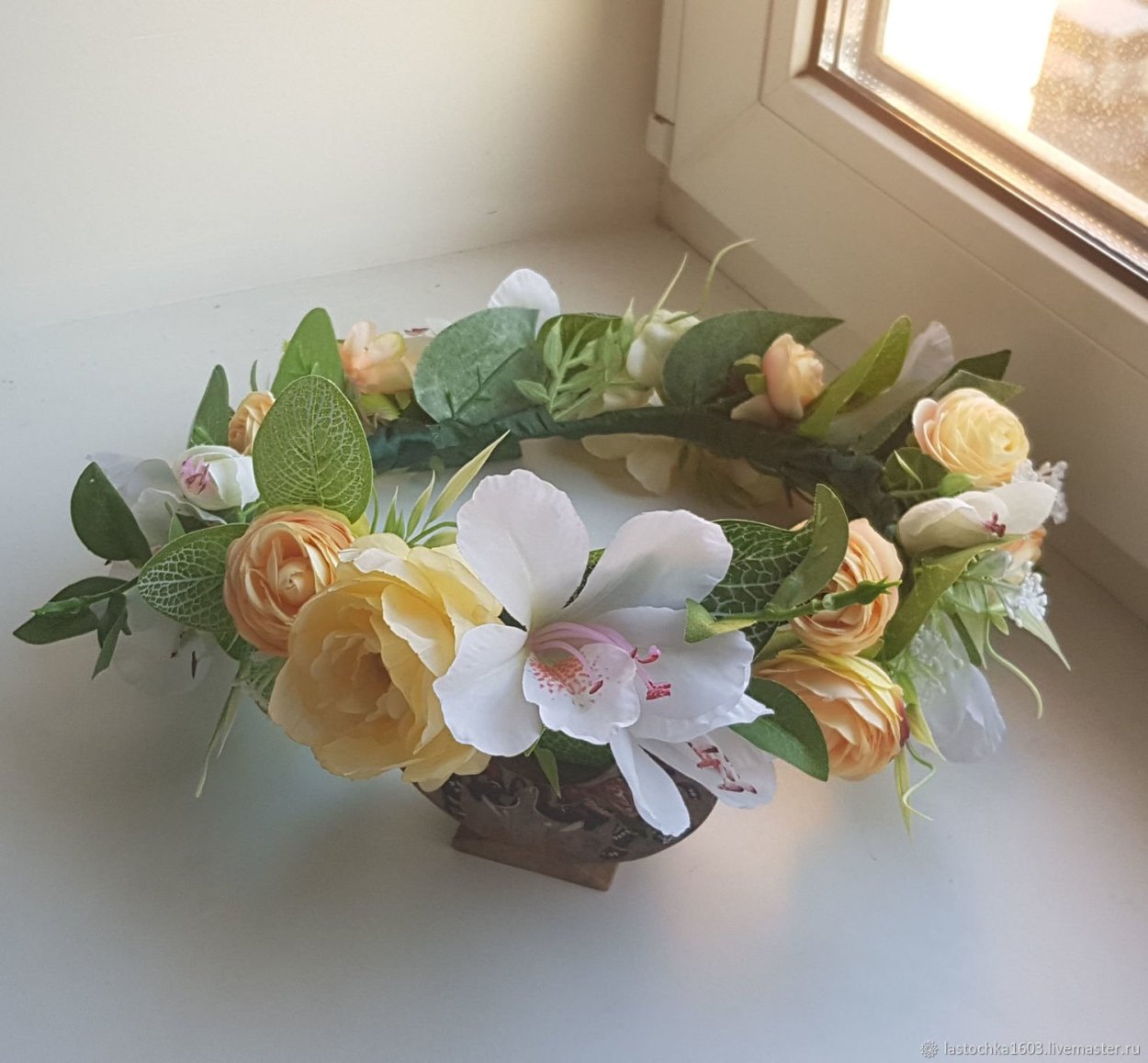 Цветочные композиции из искусственных цветов