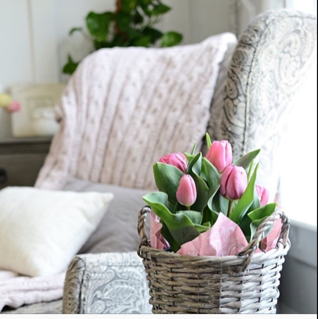 Весенние композиции в интерьере