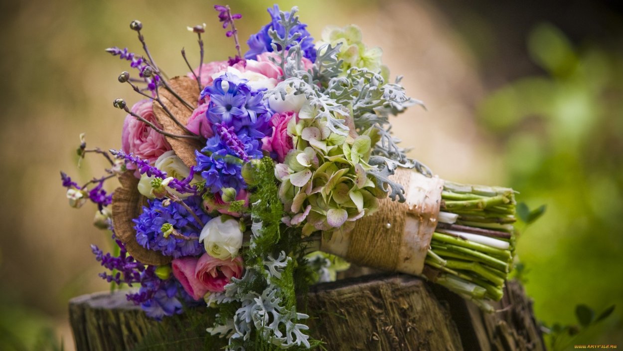 Букет полевых цветов