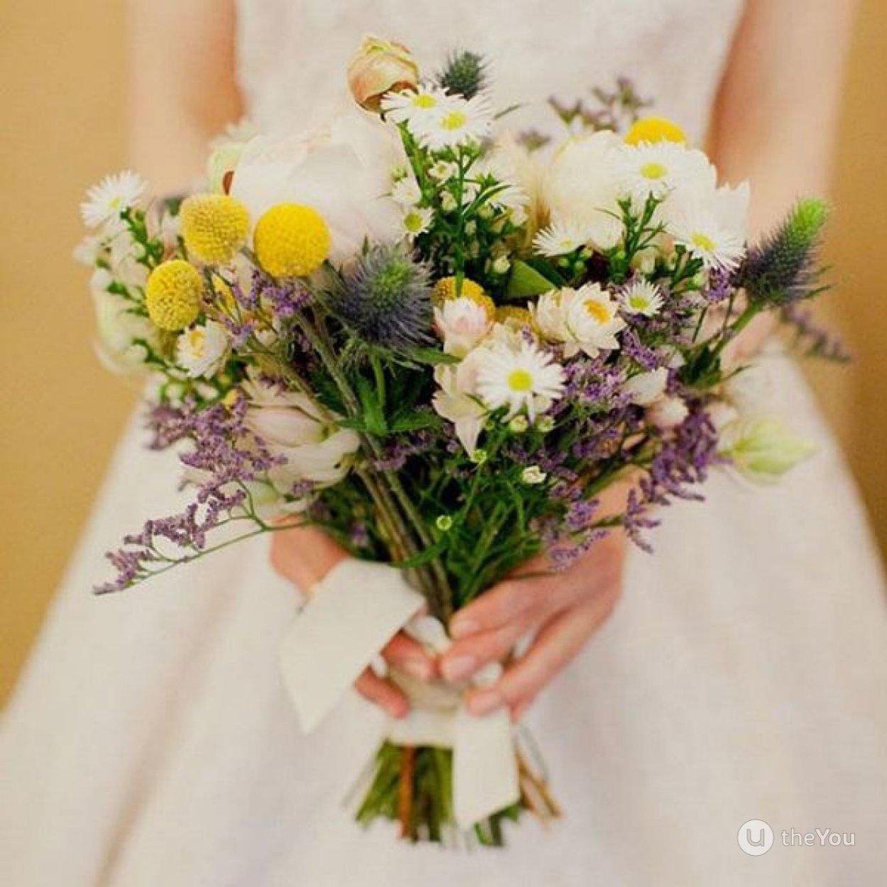 Букет невесты васильки