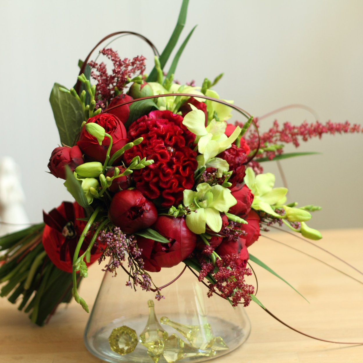 Целозия в букете