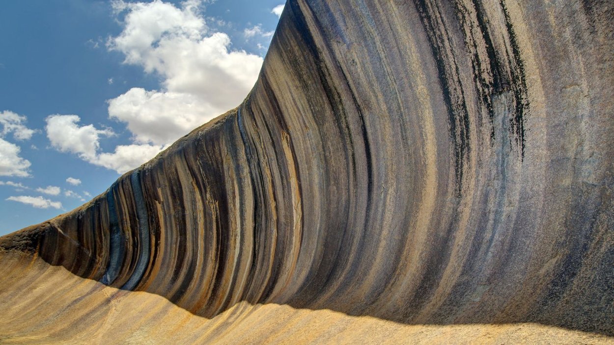 Скала волна в Австралии