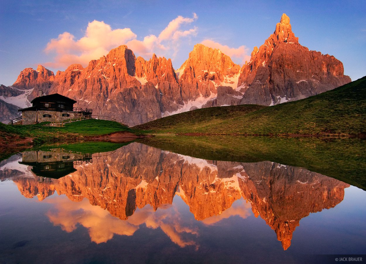Зеркальная симметрия в природе