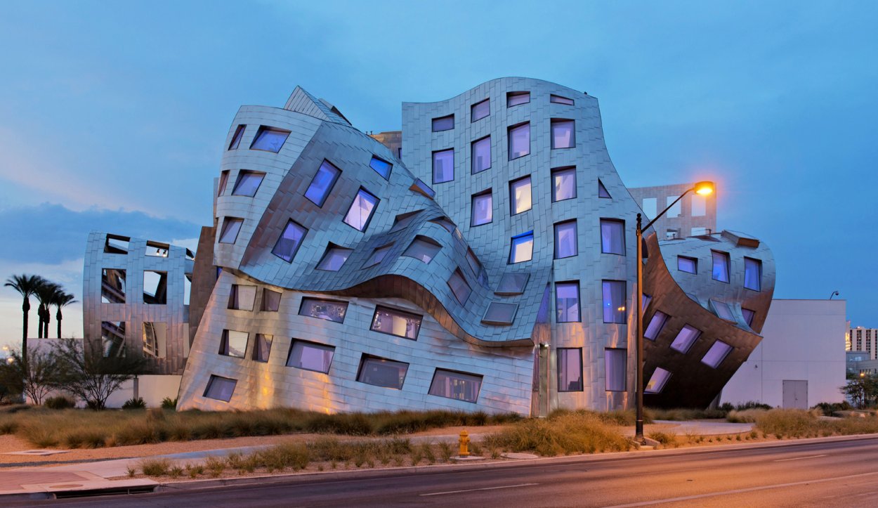 Фрэнк Гери небоскреб