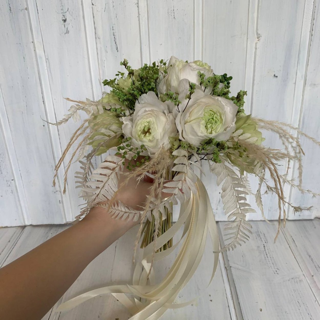Свадебный букет из стабилизированных цветов