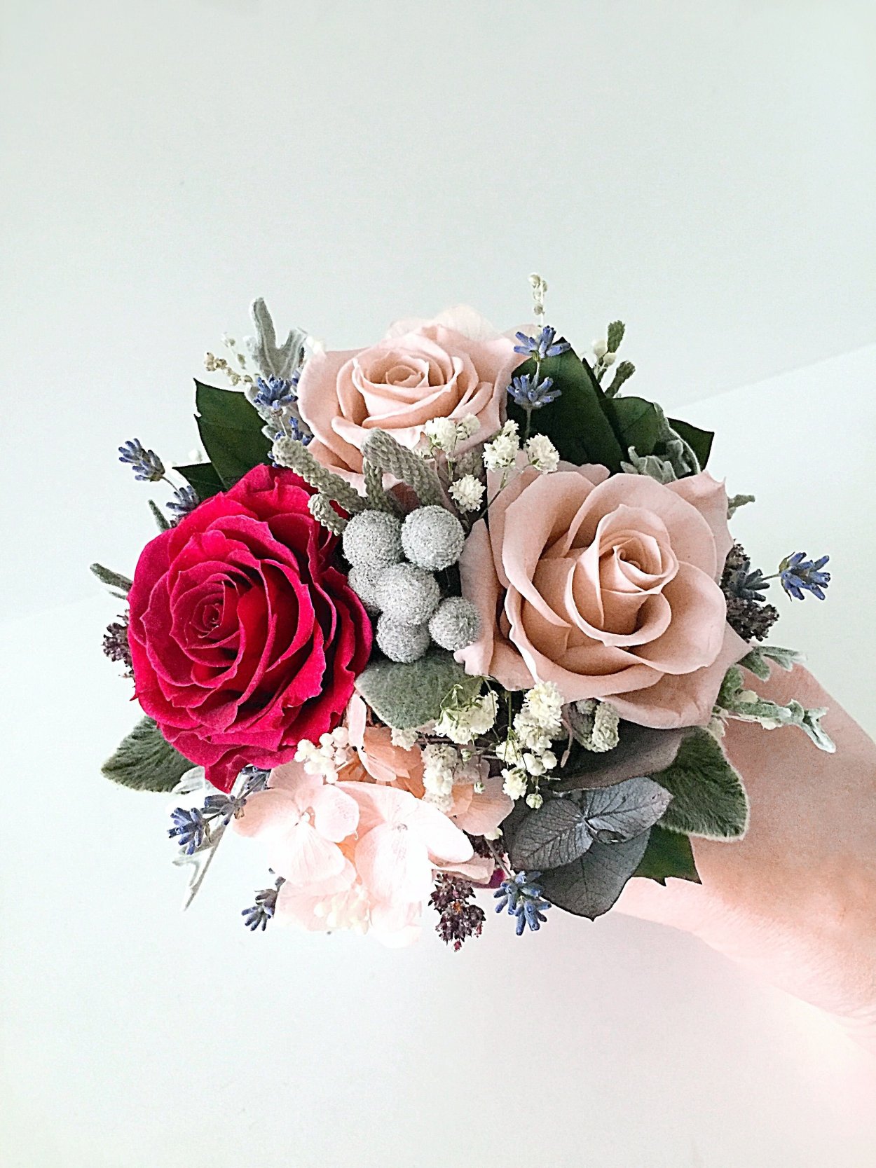 Букет невесты из стабилизированных цветов