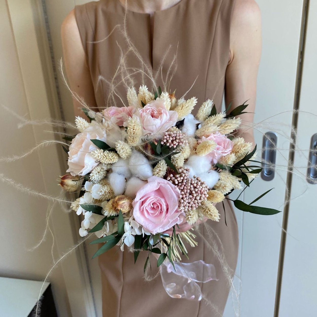 Японская роза лавандовый букет