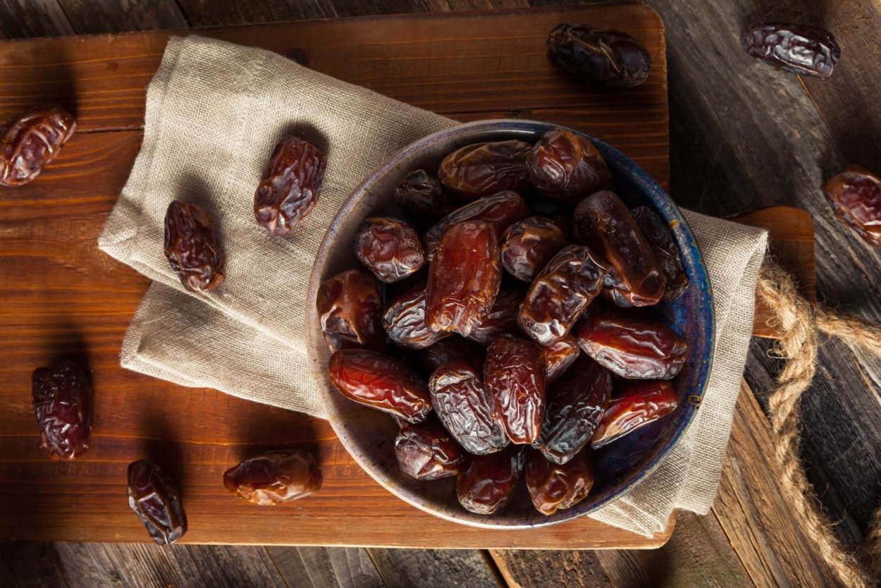 Saman Dates финики